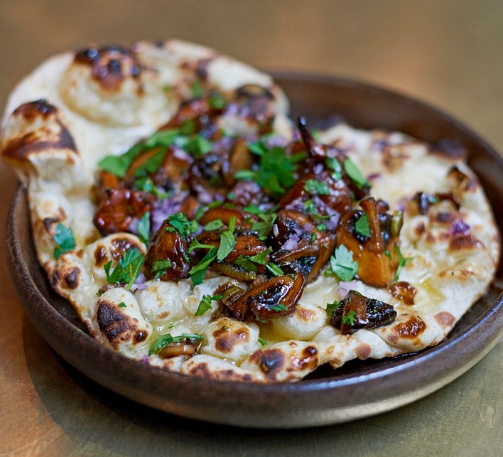 mushroom cheese naan